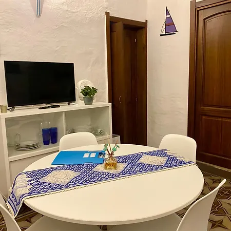 Marmilla - Centro Storico Di Διαμέρισμα Castelsardo